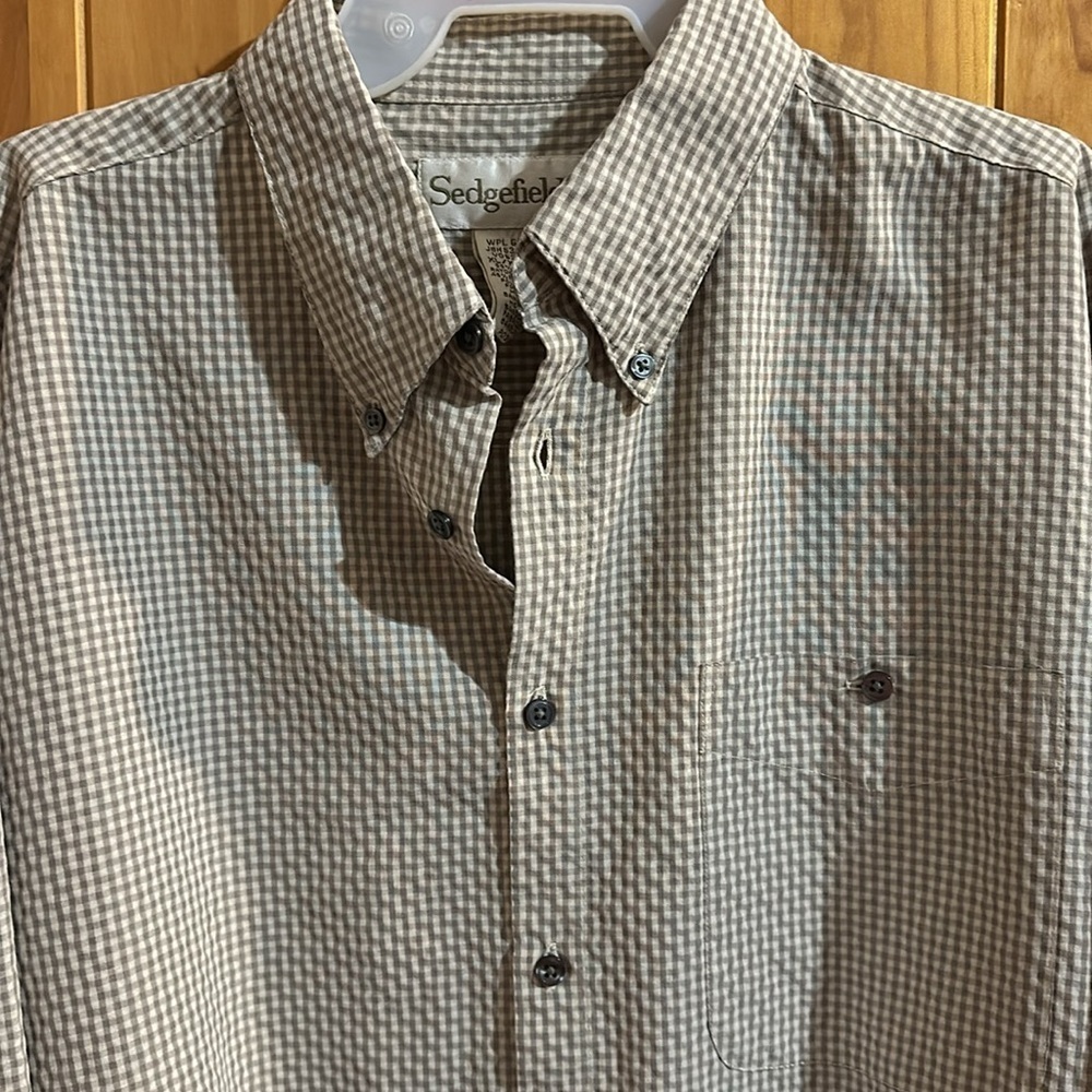Sedgefield Long Sleeve Button Up - Picture 2 of 6